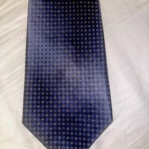 DKNY 100%silk Blue Checkered Tie, USA